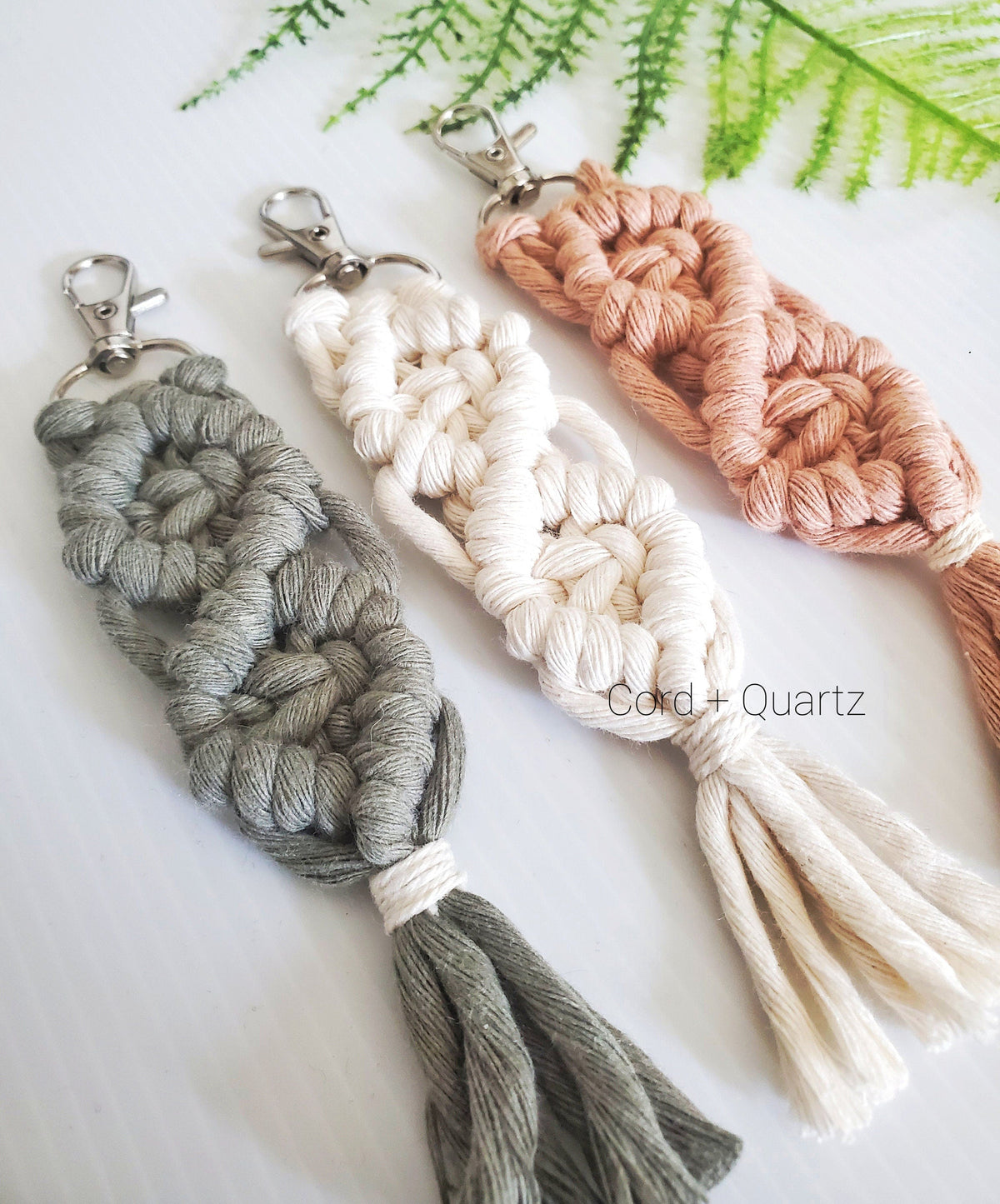 Macramé Keychain DIY Kit – Beginner-Friendly Mini Craft Kit & Gift Idea